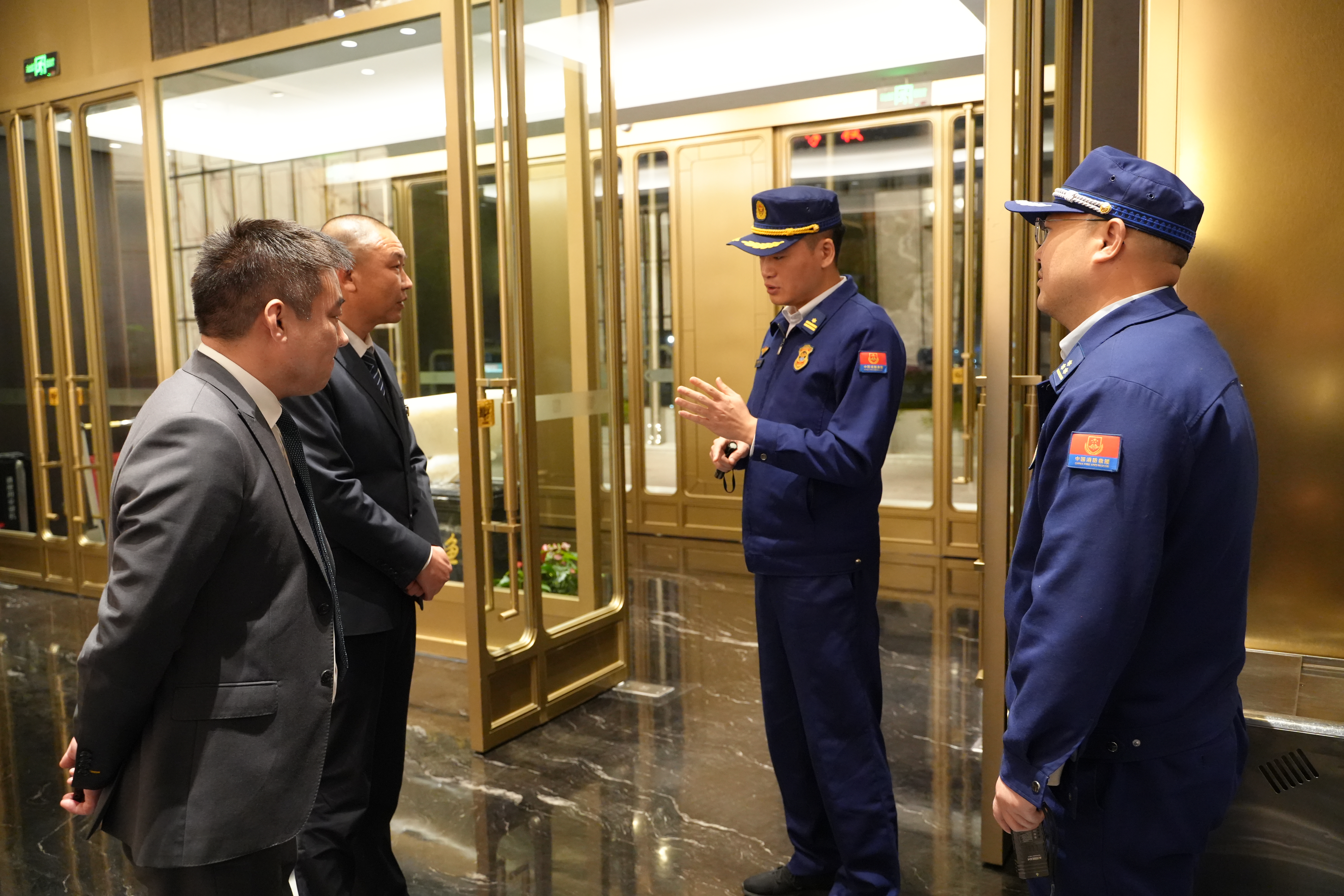 ������ĩƽ�� �����������ػ�ƽ����8��������ȫ�ж�